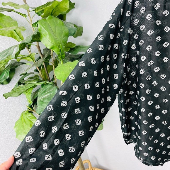 Alix of Bohemia Kiki Liquorice Silk Black Blouse - Picture 6 of 9